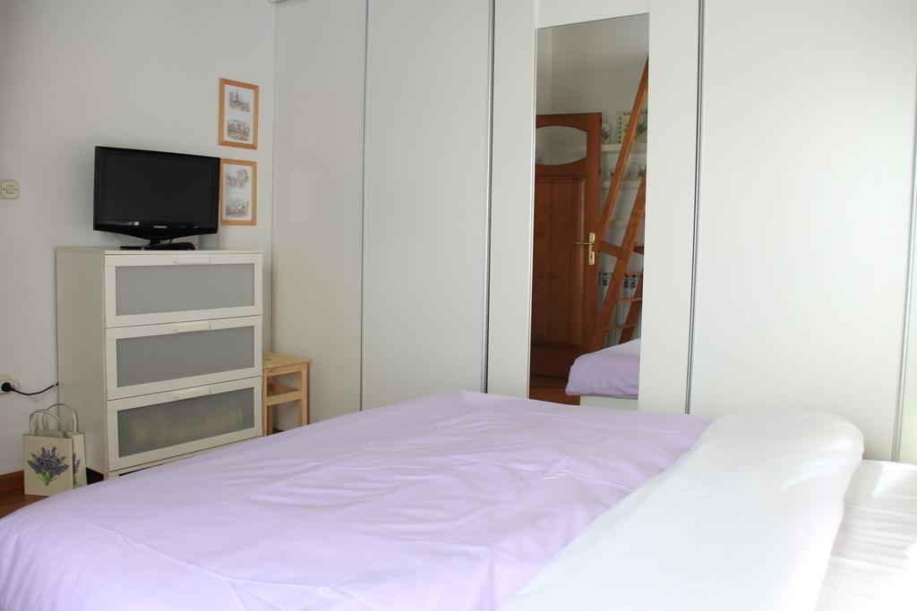 Apartment Apolon Planinski Delnice Δωμάτιο φωτογραφία